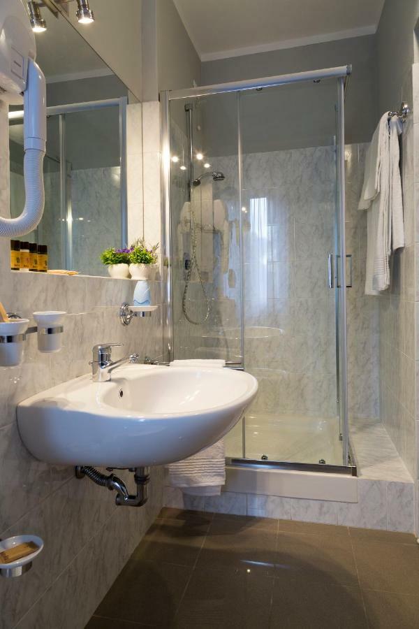 Via Naldini N 61 Hotel Tavarnelle Val di Pesa ภายนอก รูปภาพ